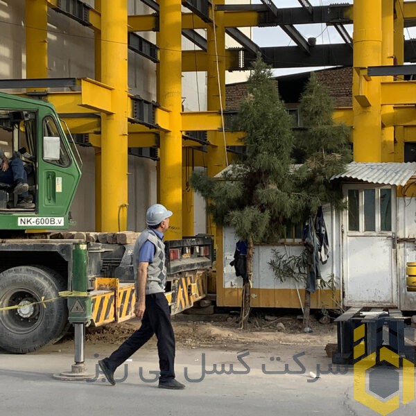 اسکلت فلزی و پیچ مهره ای در کرمان